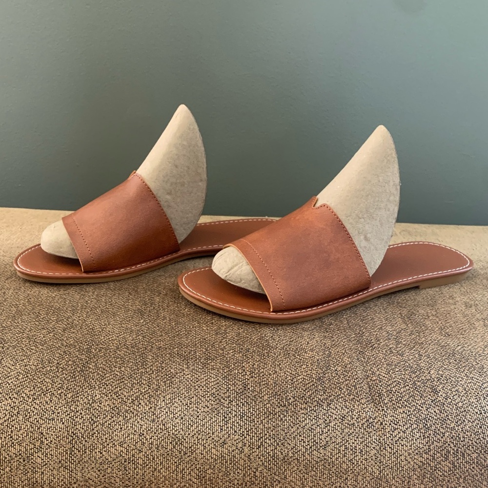 Slide Sandals NWOT